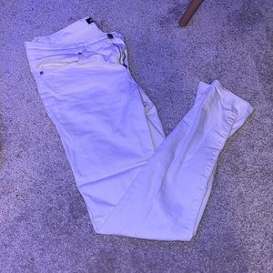 White ripped skinny jeans, size medium from joe fresh